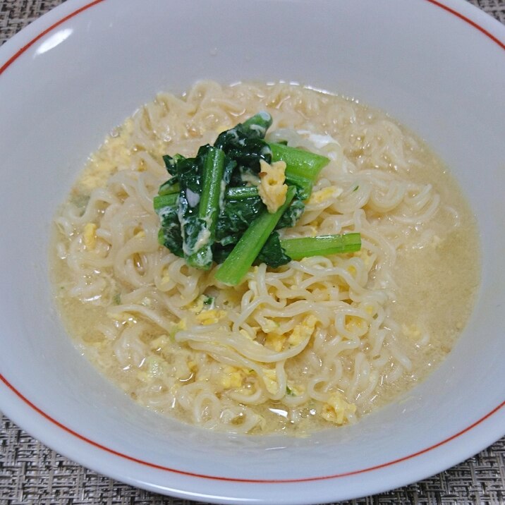 ふわふわ卵のうまかっちゃんラーメン！